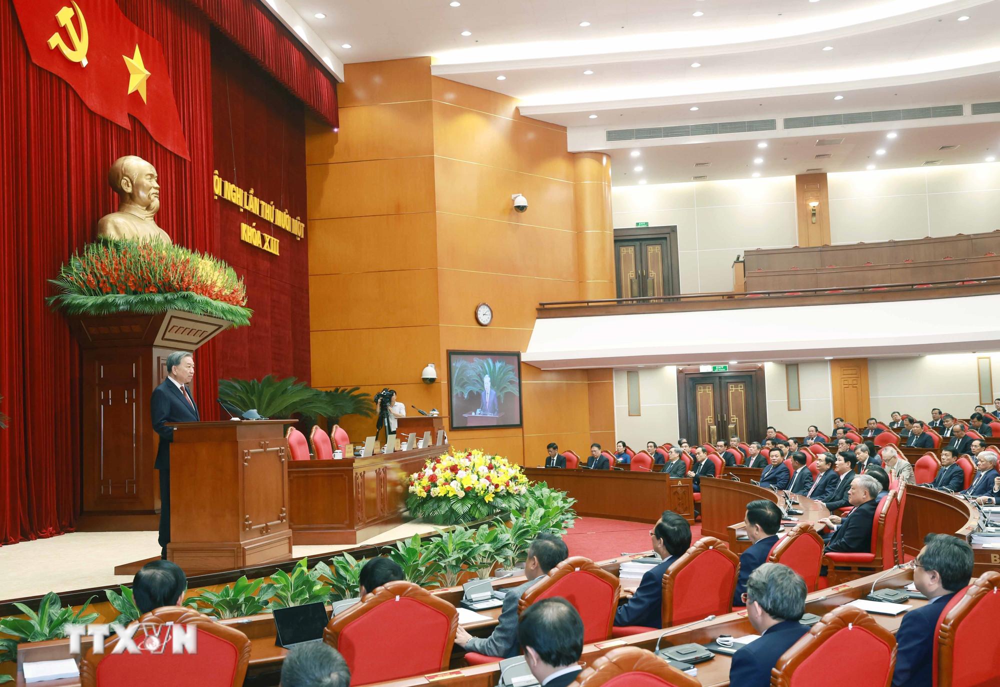 Tổng Bí thư Tô Lâm phát biểu bế mạc Hội nghị lần thứ 11 Ban Chấp hành Trung ương Đảng khóa XIII. (Ảnh: Thống Nhất/TTXVN) ttxvn-be-mac-hoi-nghi-lan-thu-11-ban-chap-hanh-trung-uong-dang-khoa-xiii4jpg.jpg